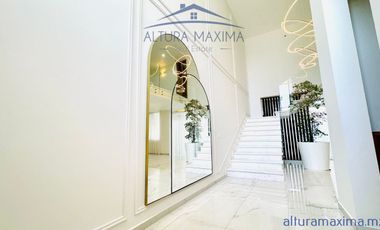 Lujosa Casa en Renta Villa Verona Zona Andares Zapopan