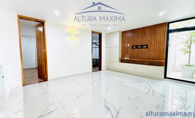 Lujosa Casa en Renta Villa Verona Zona Andares Zapopan