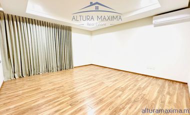 Lujosa Casa en Renta Villa Verona Zona Andares Zapopan