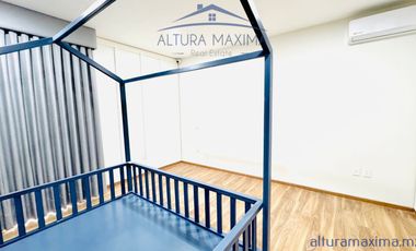 Lujosa Casa en Renta Villa Verona Zona Andares Zapopan