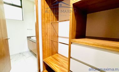 Lujosa Casa en Renta Villa Verona Zona Andares Zapopan