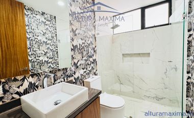 Lujosa Casa en Renta Villa Verona Zona Andares Zapopan