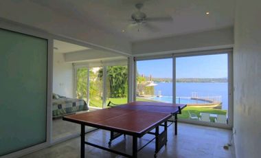 Casa en Venta, Tequesquitengo, Jojutla Morelos