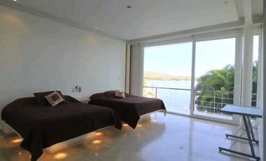 Casa en Venta, Tequesquitengo, Jojutla Morelos