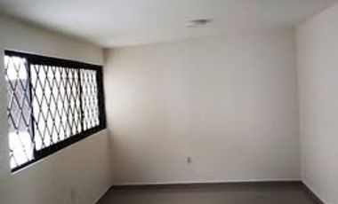 Oficinas en Renta avenida guerrero, jardines de Irapuato.