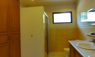 For sale House & Lot in Talisay City