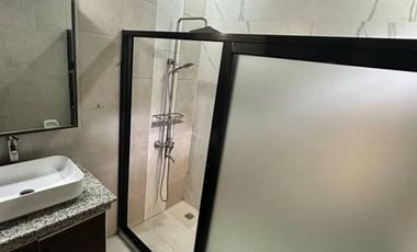 5-Bedrooms House for Rent/Sale in Lower Balacbac Baguio City