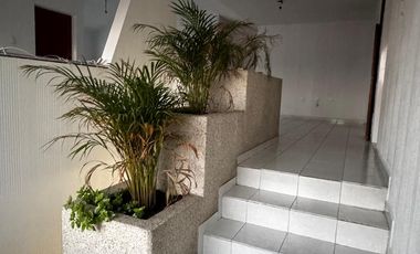 RENTA CASA EN LEON GTO COL ARBIDE SUPER BIEN UBICADA IDEAL PARA OFICINAS O CORPORATIVOS O BIEN CASA HABITACION