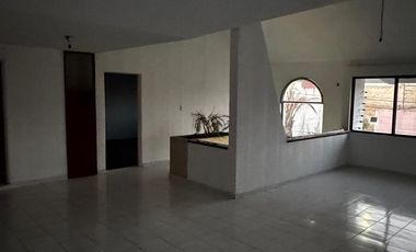 RENTA CASA EN LEON GTO COL ARBIDE SUPER BIEN UBICADA IDEAL PARA OFICINAS O CORPORATIVOS O BIEN CASA HABITACION