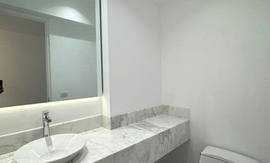 LINDO DEPARTAMENTO DE ESTRENO PRIMER PISO SAN ISIDRO