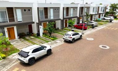 Venta Casa en Piamonte - Daule - Aurora - Vía Salitre - Cerca al Centro Comercial El Dorado - C329