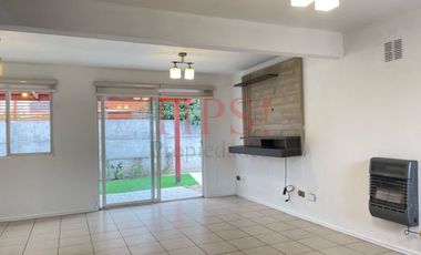 Casa En Condominio Jardines De Las Vizcachas, Con Piscina !!!
