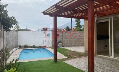 Casa En Condominio Jardines De Las Vizcachas, Con Piscina !!!
