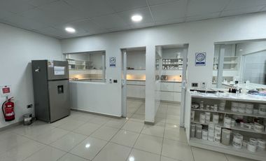 Vendo Local Comercial en Talca, V 1645 -L-700-LR-25.04.25