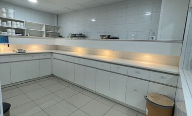 Vendo Local Comercial en Talca, V 1645 -L-700-LR-25.04.25