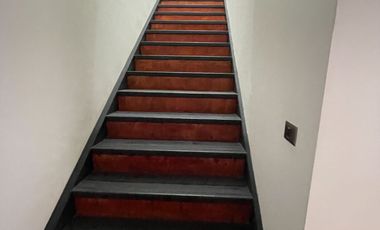 Vendo Local Comercial en Talca, V 1645 -L-700-LR-25.04.25