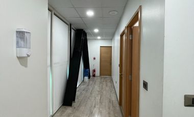 Vendo Local Comercial en Talca, V 1645 -L-700-LR-25.04.25