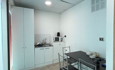 Vendo Local Comercial en Talca, V 1645 -L-700-LR-25.04.25