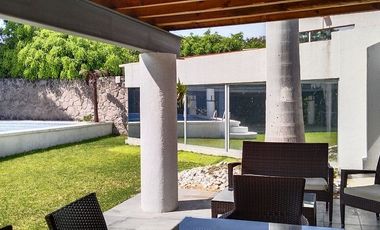 EXCENTE CASA EN VENTA-RENTA, XOCHITEPEC MORELOS