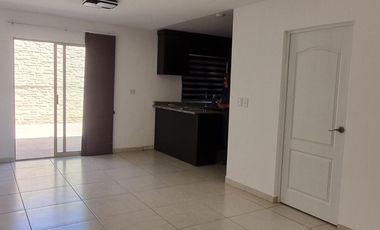 VENTA  RESIDENCIA  EN EXCELENTE ESTADO  Y  MUY BUENA UBICACION