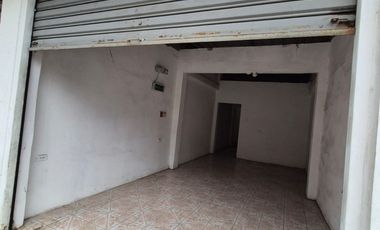 Local en Alquiler en la Avenida Portete, Avenida Principal, 1 Baño, Sur de Guayaquil.