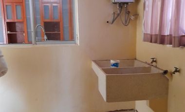VENTA DE EXCELENTE CASA , AMPLIADA EN VILLAS DE MEDITERRANEO, ZONA PONIENTE
