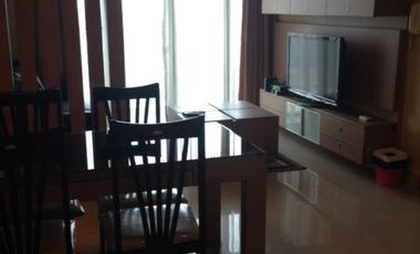 Sewa Apartemen Hampton Park Dekat JIS Jakarta Selatan