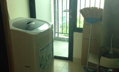 Sewa Apartemen Hampton Park Dekat JIS Jakarta Selatan