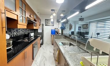 Claim This Modern 3BR Loft Penthouse Before It's Gone!