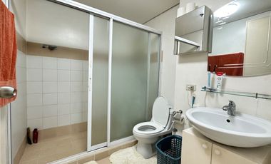 Claim This Modern 3BR Loft Penthouse Before It's Gone!