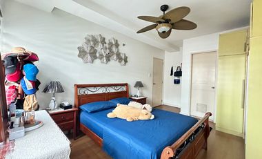 Claim This Modern 3BR Loft Penthouse Before It's Gone!