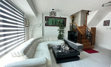 Claim This Modern 3BR Loft Penthouse Before It's Gone!