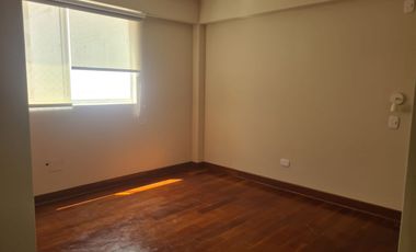 Alquiler de Hermoso Departamento en Precursores Chacarilla del Estanque