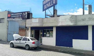 EXCELENTE UBICACIÓN RENTA $ 330 AMPLIO LOCAL  COMERCIAL DE 50 MTRS.CERCA A TODOS LOS SERVICIOS DE TRANSPORTE URBANO Y PROVINCIAL VIA PRINCIPAL.