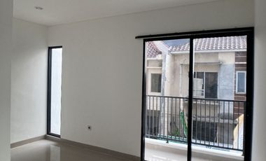 Rumah Ciracas Green, Baru 2/1 LANTAI, Murah Mewah, Kelapa Dua Jaktim Kota Jakarta Timur, Jual Dijual