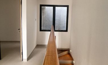 Rumah Ciracas Green, Baru 2/1 LANTAI, Murah Mewah, Kelapa Dua Jaktim Kota Jakarta Timur, Jual Dijual