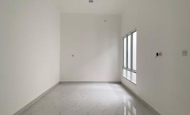 [JALAN 2 MOBIL] Rumah Royale Ciracas,2 LANTAI Baru Mewah Murah Jaktim Kota Jakarta Timur Jual Dijual
