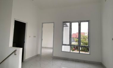 [JALAN 2 MOBIL] Rumah Royale Ciracas,2 LANTAI Baru Mewah Murah Jaktim Kota Jakarta Timur Jual Dijual