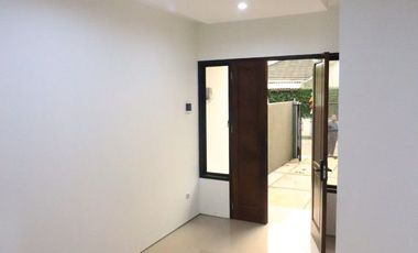 Rumah MPS Sukahati Cibinong, READY SIAP HUNI 2 LANTAI, Baru Harga Murah Mewah New, Bogor Jual Dijual