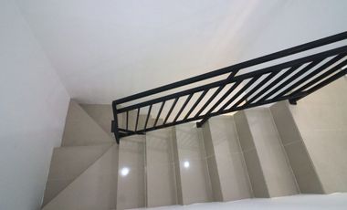Rumah MPS Sukahati Cibinong, READY SIAP HUNI 2 LANTAI, Baru Harga Murah Mewah New, Bogor Jual Dijual
