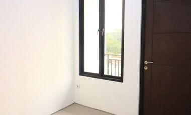 Rumah MPS Sukahati Cibinong, READY SIAP HUNI 2 LANTAI, Baru Harga Murah Mewah New, Bogor Jual Dijual