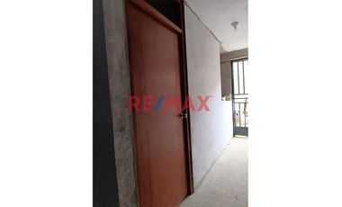 ¡Oportunidad! Venta De Casa Nueva En Acabados Del 2Do Piso Y En Construccion Del 3Er Piso En La Esperanza