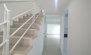 Casa en arriendo en Altos de Riomar