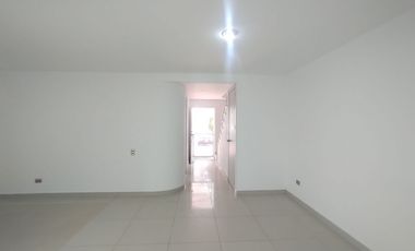 Casa en arriendo en Altos de Riomar