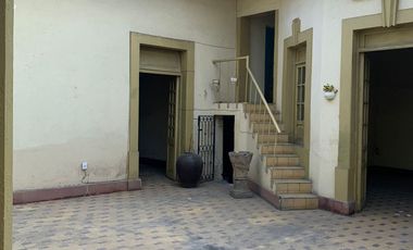 CASA EN VENTA EN EL CENTRO DE GUADALAJARA