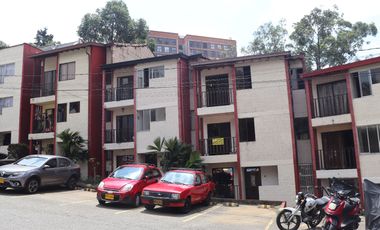 Oportunidad de Inversión - Casa Nivel 2 y 3 en VENTA - Robledo