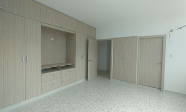Apartamento en arriendo en Riomar.
