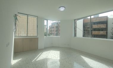 Apartamento en arriendo en Riomar.