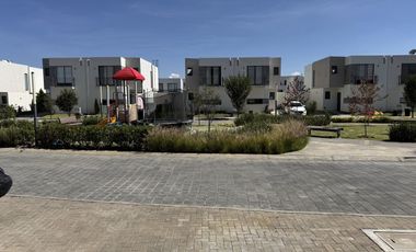 Vila Toscana, Villas del Campo