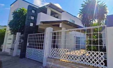 VENDO CASA EN FRACC. SIGLO XXI EN 5A. SECCIÓN